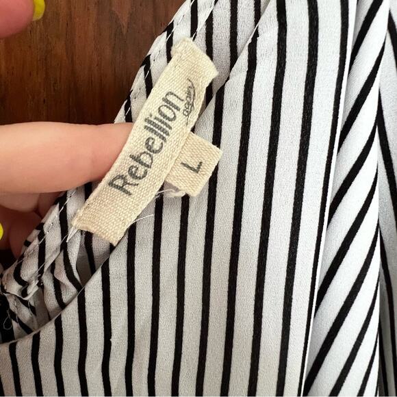 EUC Rebellion Again Black‎ White Striped Romper Large - Picture 6 of 9